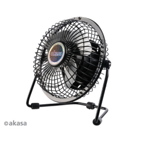 AKASA USB vetrák 15 cm