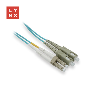 LYNX duplexní patch kabel MM, OM3, LC/SC, 50/125µm, 10m LYNX duplexní patch kabel MM, OM3, LC/SC, 50/125µm, 10m